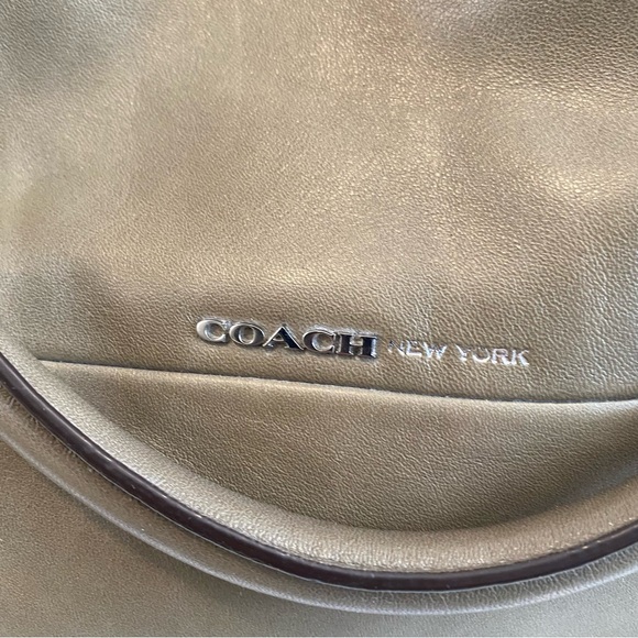 Coach Olive Leather Shoulder Bag - Picture 2 of 11